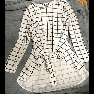 Shein blouse white and black